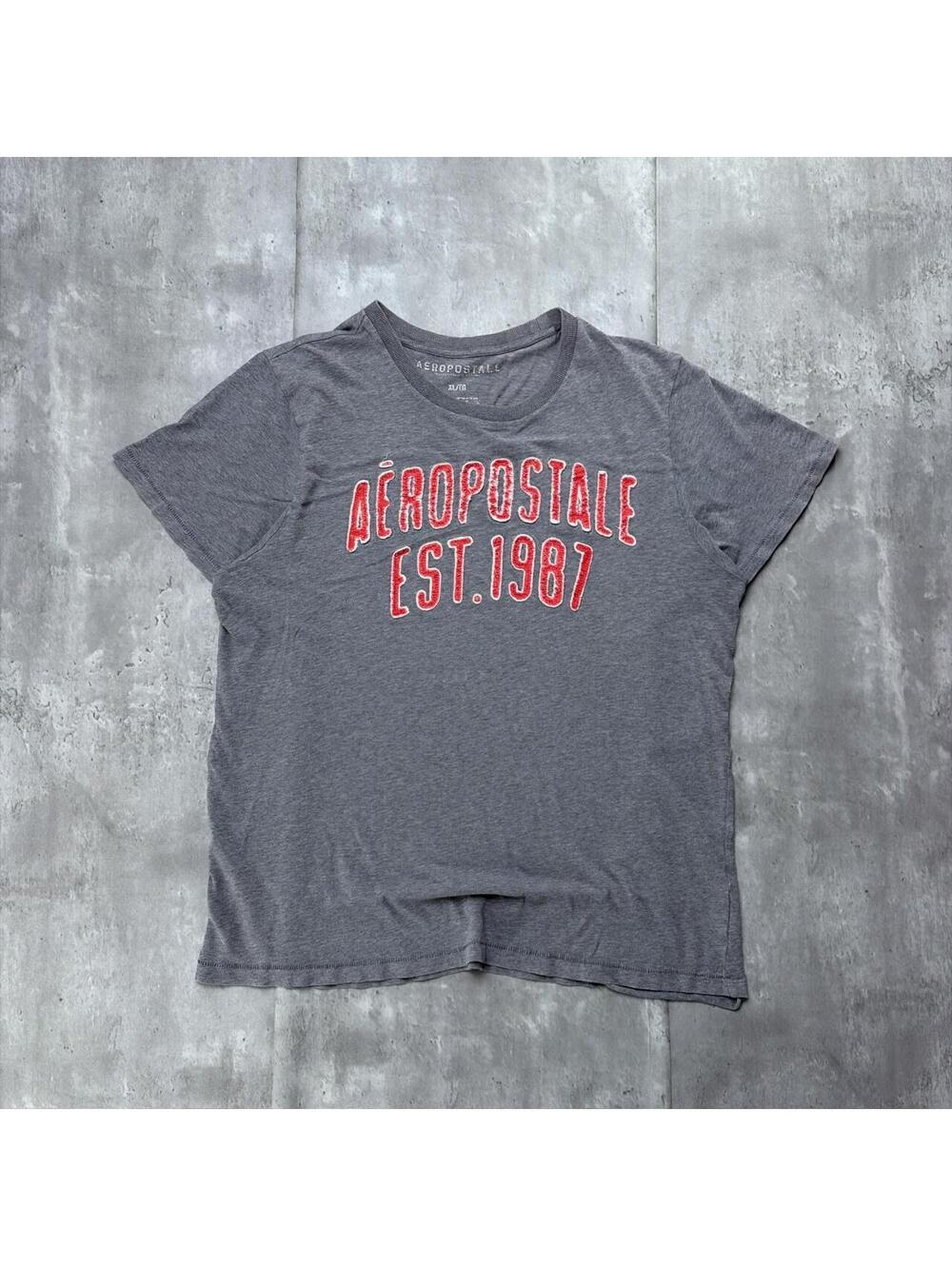 Y2K Gray Aeropostale Grunge Skater T-Shirt